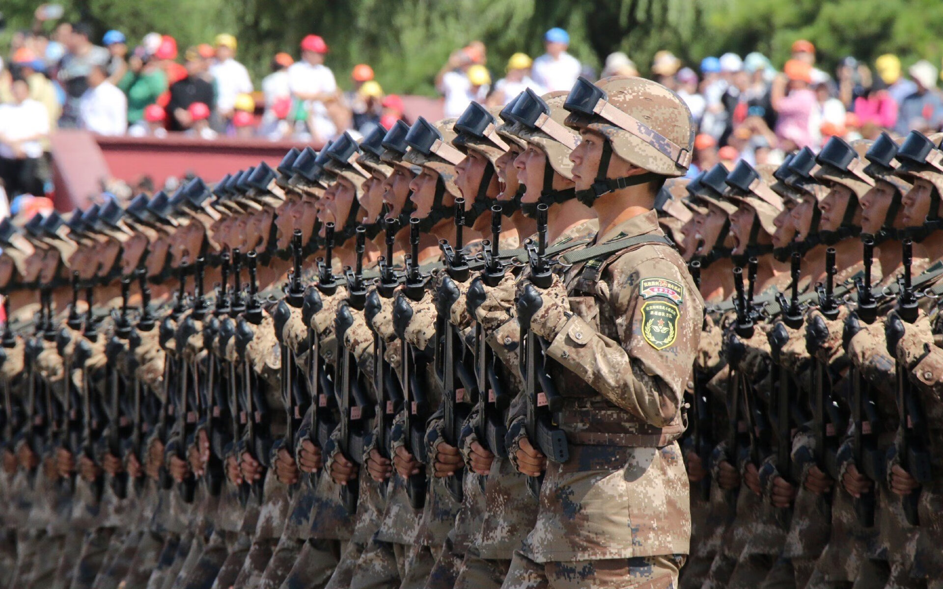 关键球员：张伟全场砍下30+，成为比赛最大亮点！，张伟打球